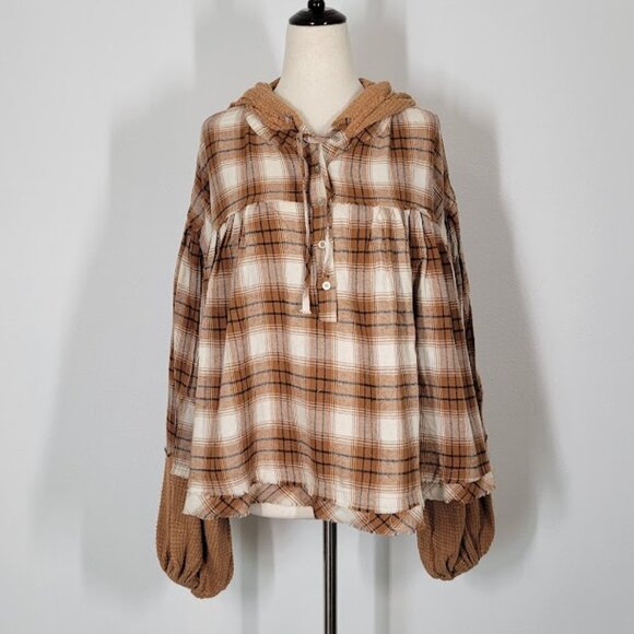 Miss Me Tops - MISS ME  hooded plaid crop top Sz M NEW